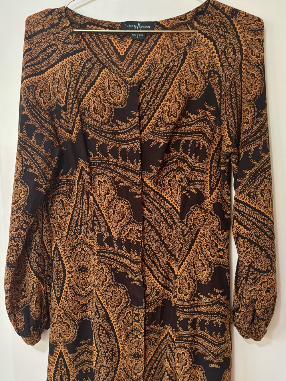 GUESS by Marciano| Silk Black & Orange Paisley VNeck Long Sleeve Mini Dress Sz S